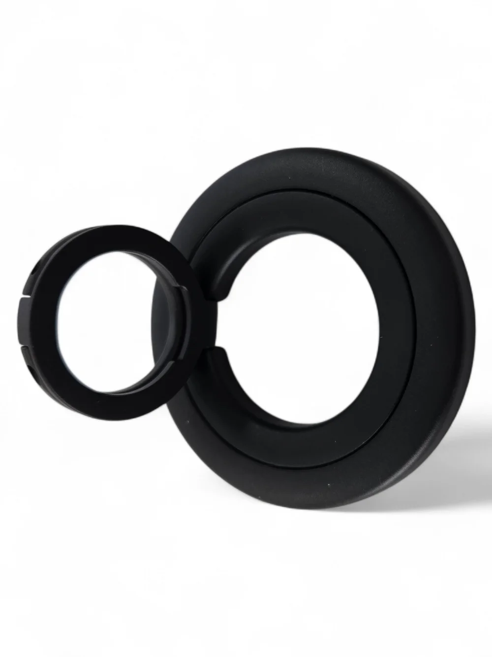 Black Universal Phone Ring Clip with Magnetic Grip